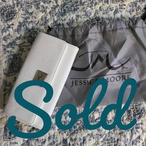 Jessica Moore Exquisite White Wallet ~ NWTags & Drawstring Bag